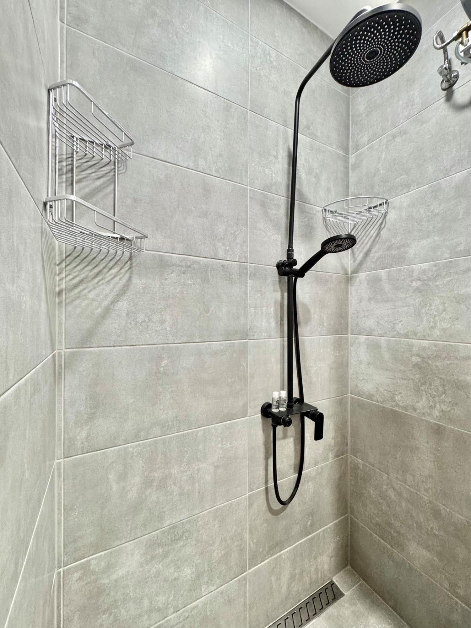Top Centre 2Bed Apartment For 5 Guests 2 Minutes From High Street Plovdiv Eksteriør bilde