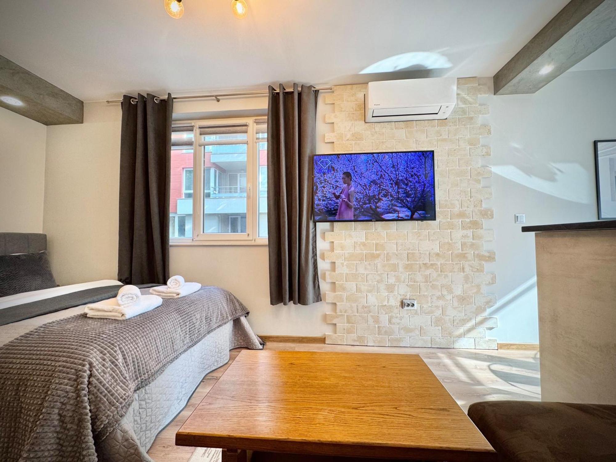 Top Centre 2Bed Apartment For 5 Guests 2 Minutes From High Street Plovdiv Eksteriør bilde