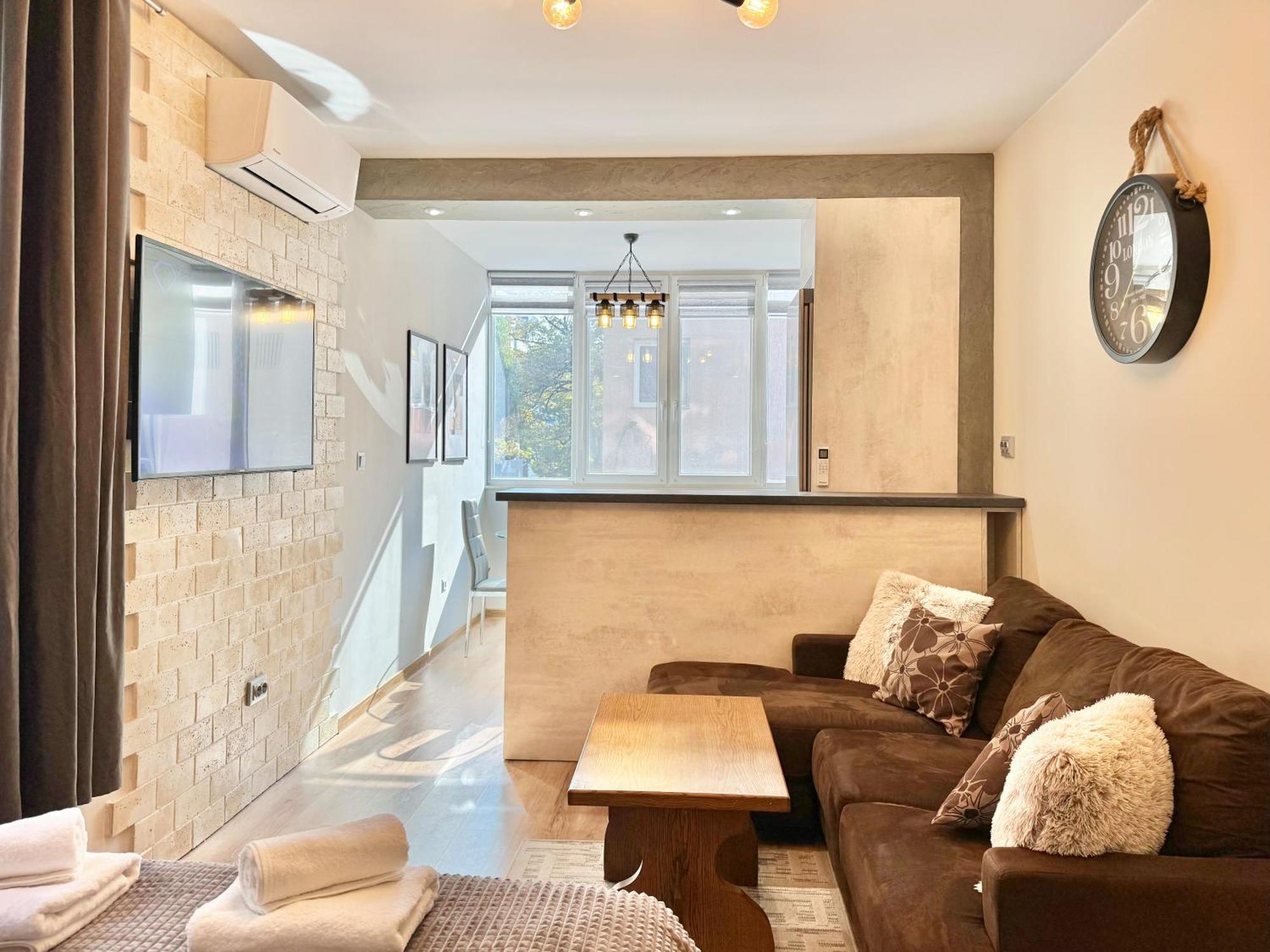 Top Centre 2Bed Apartment For 5 Guests 2 Minutes From High Street Plovdiv Eksteriør bilde