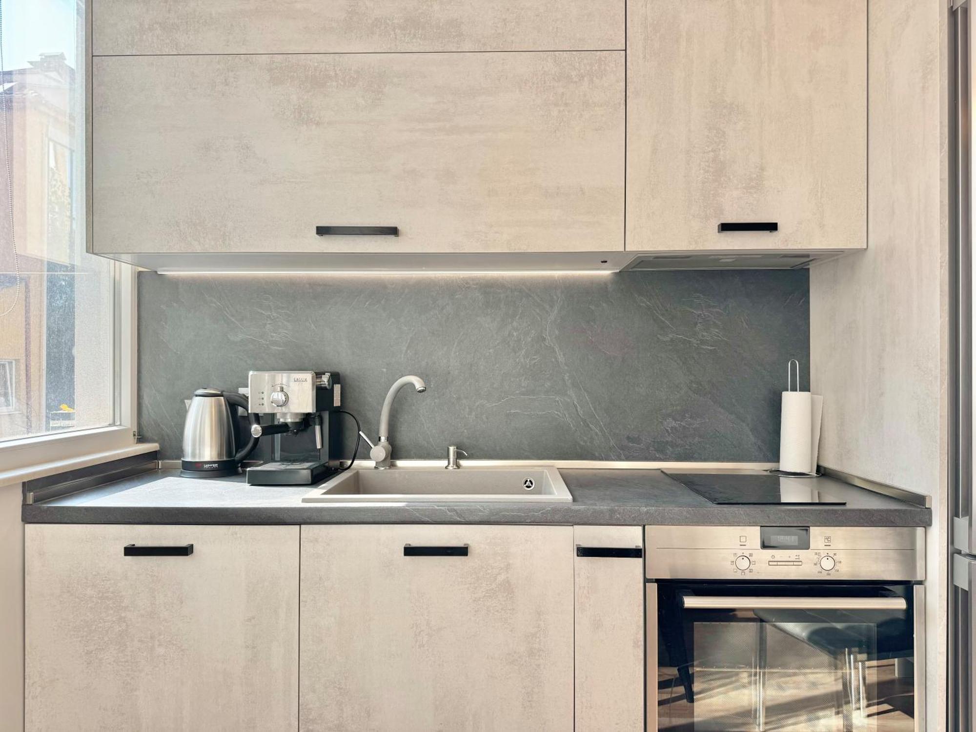 Top Centre 2Bed Apartment For 5 Guests 2 Minutes From High Street Plovdiv Eksteriør bilde