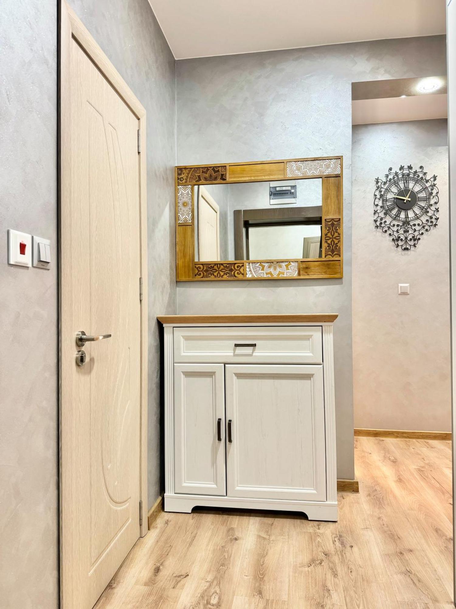 Top Centre 2Bed Apartment For 5 Guests 2 Minutes From High Street Plovdiv Eksteriør bilde