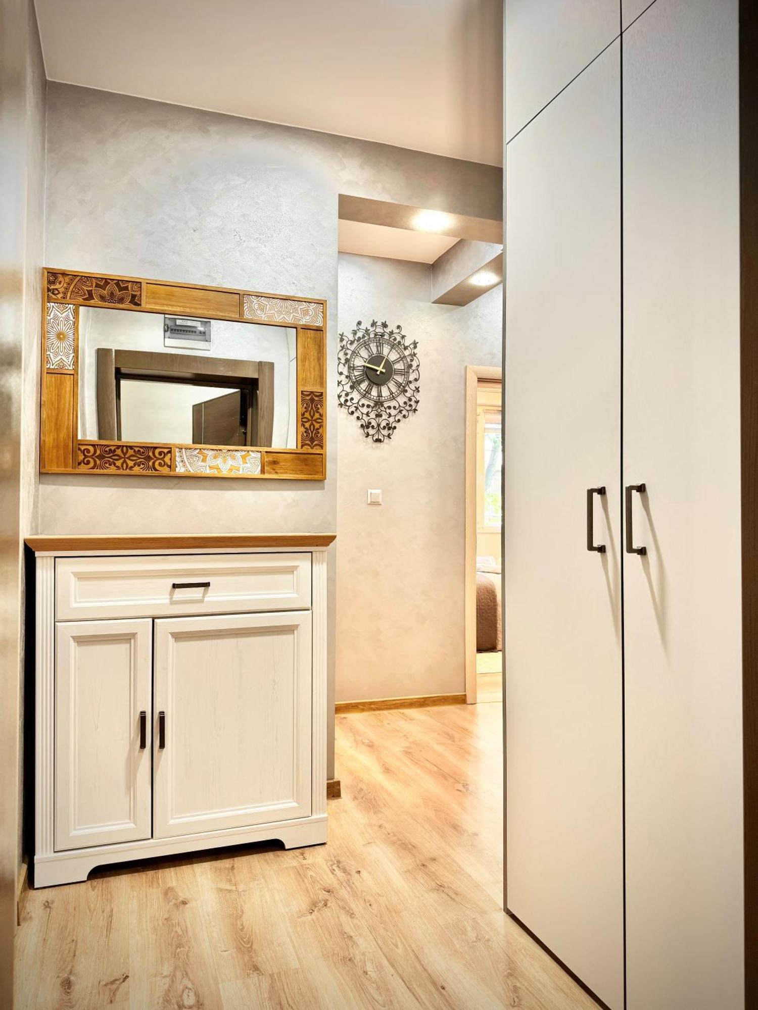 Top Centre 2Bed Apartment For 5 Guests 2 Minutes From High Street Plovdiv Eksteriør bilde