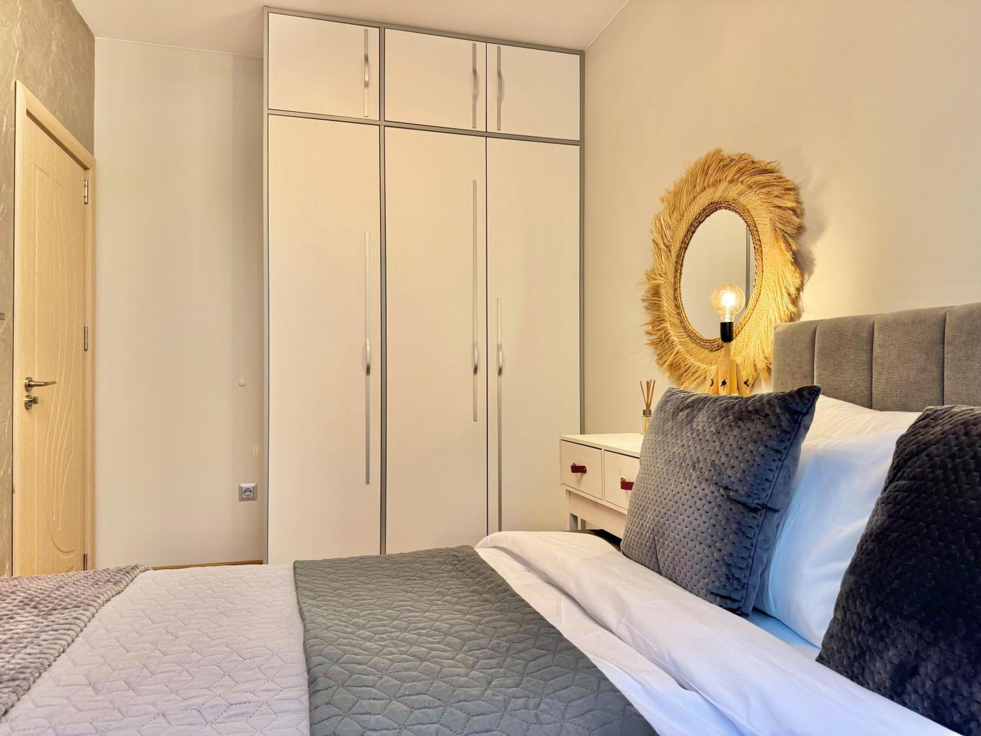 Top Centre 2Bed Apartment For 5 Guests 2 Minutes From High Street Plovdiv Eksteriør bilde